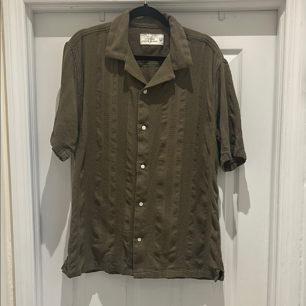 Abercrombie & Fitch Olive Green Casual Button Down Shirt